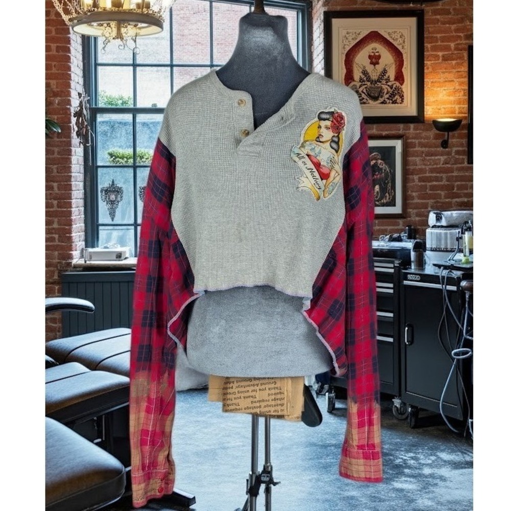 Upcycled Henley Plaid Flannel Tattoo Patch Cropped Top Grey Red Women's L Grunge